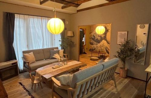 Date Villa | 北海道伊達の海辺ヴィラ 最大7名一棟貸切 ファミリー向け 北斎アート