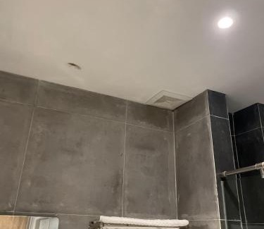 Poipet Hotel | 华福大酒店