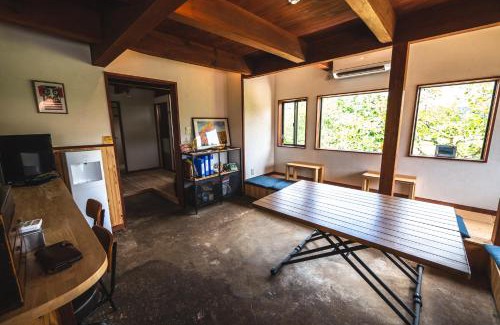 Mine Casa | 古民家ゲストハウスひまわり