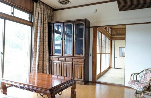 Iwafune Apartamento | 古民家一軒貸切/BBQコンロ・プラレール貸出/無料パーキング [しずこのいえ]