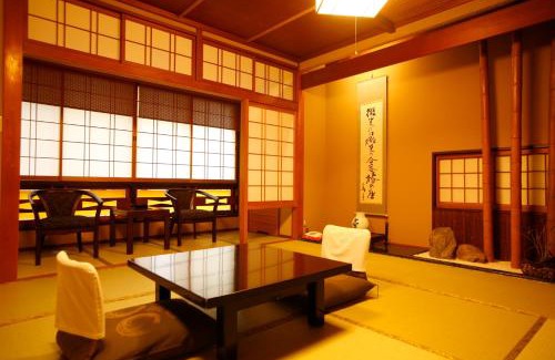 Kinosaki Onsen Hotel | 城崎温泉 旅館 つばき乃 - Kinosaki Onsen Ryokan Tsubakino