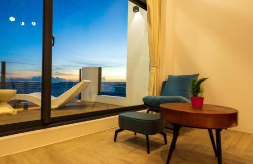 Sail Rock Beach Casa | 墾丁山海晴民宿