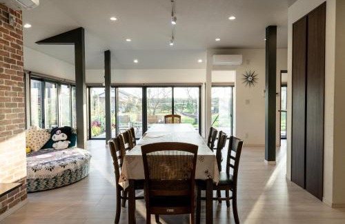 Kujukuri Casa | 大型貸切別荘 HOUSE ASA 最大22名 サウナ BBQ ホームカラオケ 焚き火 from九十九里海岸歩7分