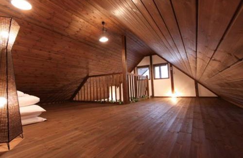 Tsu Casa | 天然温泉！古民家風の貸切り一軒家 【白山リバーサイドコテージ 】2-120号棟