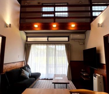 Akaogi Casa | 奄美の一棟貸切りヴィラ Amalog アマログ