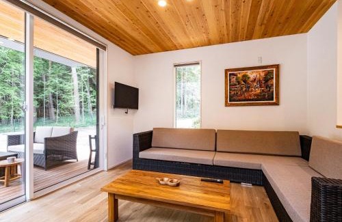 Fujikawaguchiko Villa | 富士の星空 エフジェイフォレスト