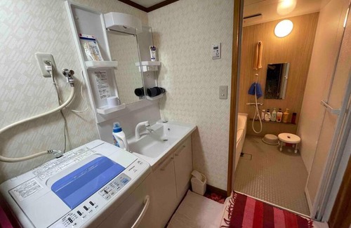 Kumakogen Apartamento | 山の上の古民家一軒貸し