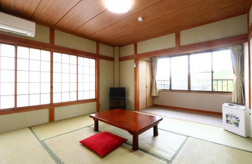 Yamanakako Hotel | 山中湖ハイツ