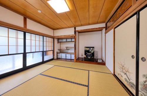 Shirasu Casa | 山高 さくらの里【English support available】