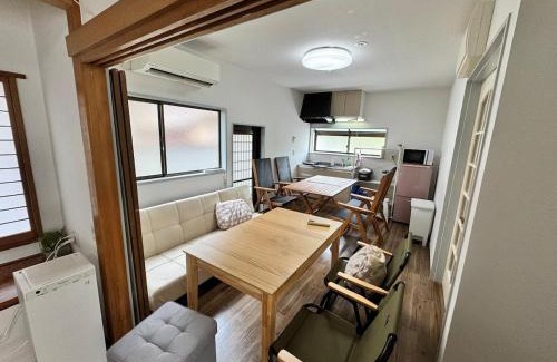 Narita Apartamento | 幸Happiness 10 Guests Near Narita Airport 3 Parking Spaces Spacious Home