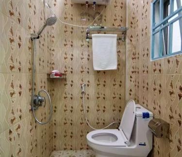 Dar es Salaam Hotel | 广东酒店 GuangDong Hotel