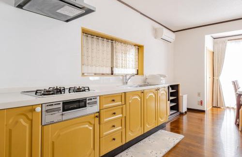 Minami Ward Casa | 広々な150平米無料駐車場一台