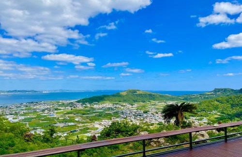 Sashiki Villa | 広々テラスで沖縄一の絶景独占! BBQやイベントも楽しめるヴィラで最高の旅を! Villa VIEW