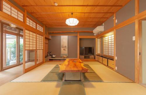 Higashiyodogawa Casa | 庭之宿 新大阪日本庭園の家 -Residence inn Niwanoyado-