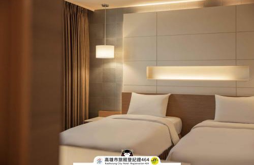 Lingya District Hotel | 康橋商旅-三多商圈館