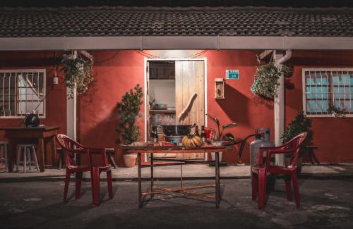 Chenggong Cama Y Desayuno | 彎腰拾光旅人空間Good Old Times