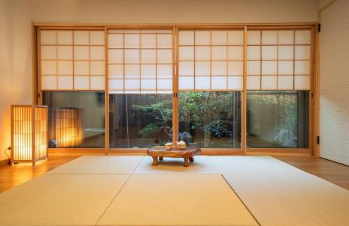 Fushimi Casa | 御屋 稲