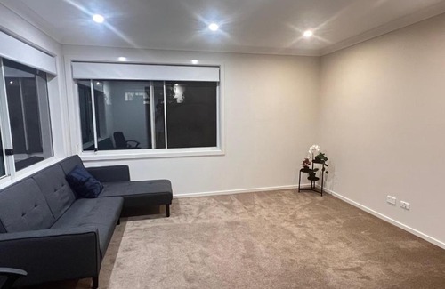 Marsden Park Casa | 整套别墅出租 holiday house for rent