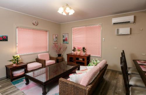 Chatan Casa | 最大10名 北谷アメリカンビレッジ8分 宮城海岸4分の長期滞在におすすめ コーラルハウス北谷