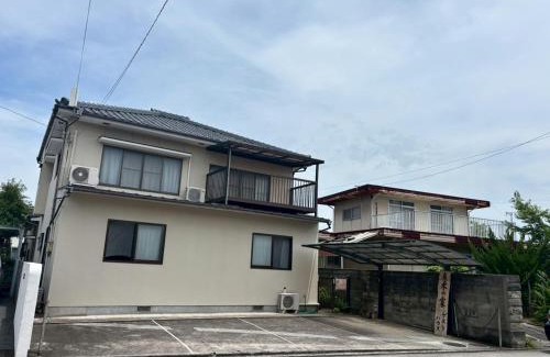 Hoshinooka Casa | 木の家ゲストハウス松山本館