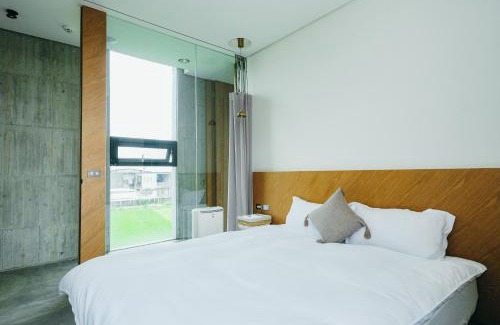 Dongshan Casa | 樹墅Villa宜蘭寵物友善包棟民宿丨溜滑梯丨烤肉丨Switch