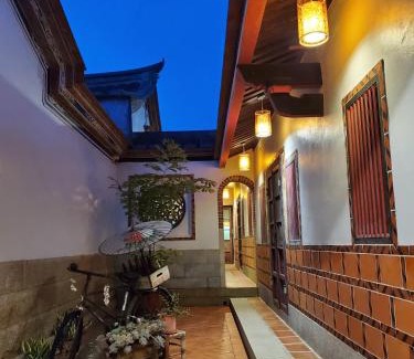 Shuitou Village Cama Y Desayuno | 歇會兒民宿典藏館