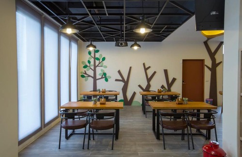 Zhuangwei Cama Y Desayuno | 河沿悅舍ZW朋友同學聚會推薦l獎勵旅遊宜蘭包棟l家庭親子民宿l烤肉麻將浴缸戲水池