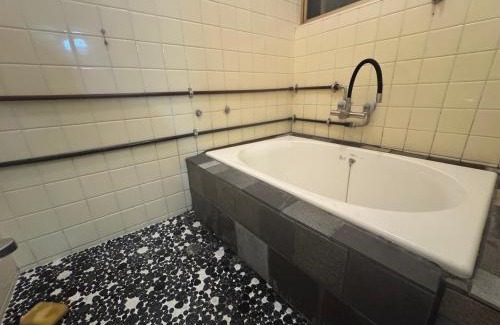 Otsuki Apartamento | 海と西一棟貸し宿