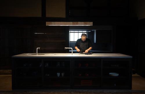 Noto-cho Apartamento | 海辺の古民家ホテル 奥能登じろんどん（一棟貸宿）