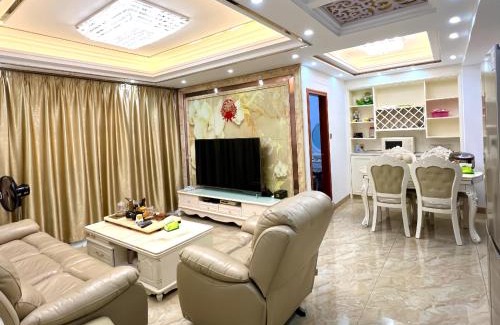 Longhua District Apartamento | 深圳龍華窩潮公寓/直達福田口岸