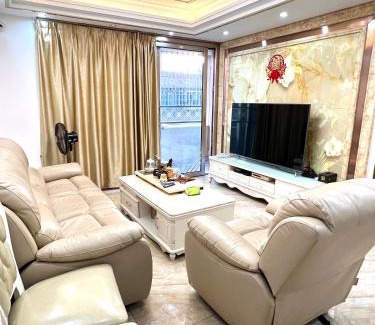 Longhua District Apartamento | 深圳龍華窩潮公寓/直達福田口岸
