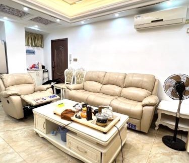 Longhua District Apartamento | 深圳龍華窩潮公寓/直達福田口岸