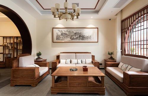 Fenghuang Cama Y Desayuno | 溪桥夜语江景民宿