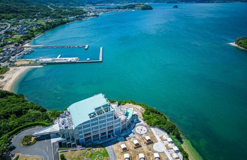 Higashikagawa Hotel | 瀬戸内リゾートベッセルおおち
