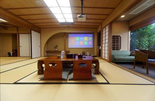 Atami Hotel | 熱海の隠れ里