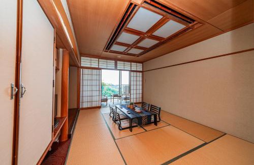Atami Hotel | 熱海山莊