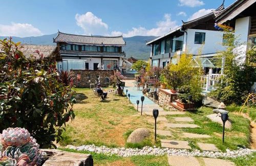 Lijiang Casa | 玉龙白沙普宿客栈