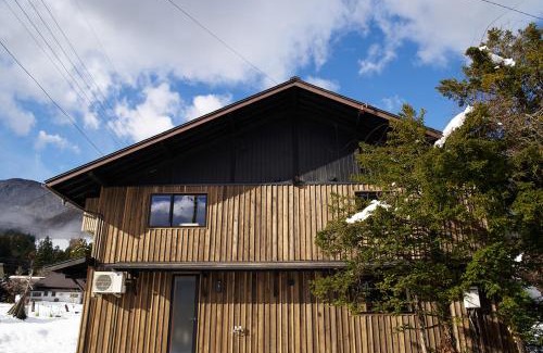 Hakuba Casa | 白馬の黒馬 DarkHorse @Hakuba