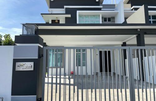 Sri Gading Casa | 福氣安康 Ray’s Homestay