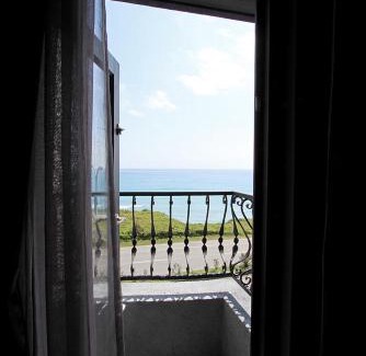 Hualien Cama Y Desayuno | 窗外的海 - 海洋公園旁
