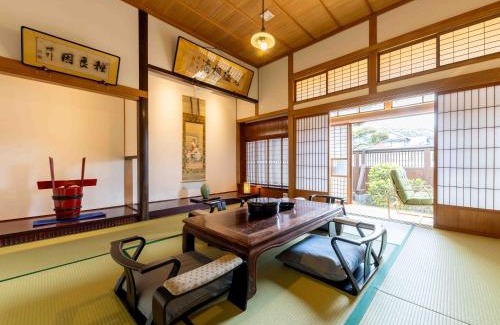 Kashima Casa | 総襖絵の宿 水頭別宅 Suito Bettaku