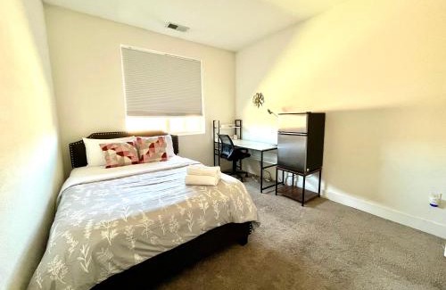 Spanish Springs Casa | 舒服宽敞的空间