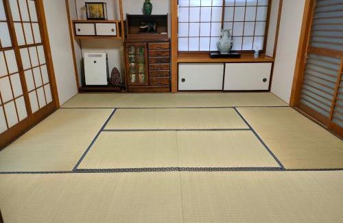 Kofu Casa | 菊の宿 民泊