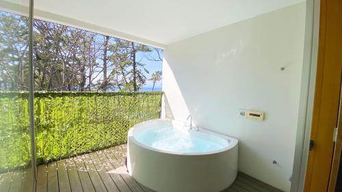 Hayama Casa | 葉山 - Nowhere but Hayama