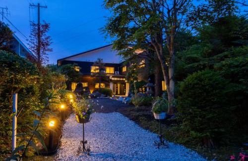 Karuizawa Hotel | 軽井沢フォーシーズホテル