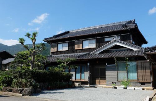 Taka Casa | 農園民宿 春名 Farmstay Haruna