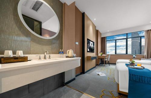 Yuzhong Hotel | 重庆时代同辉酒店 龙湖时代天街重医附一院店