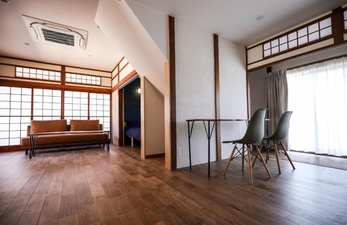 Ogishima Apartamento | 鍬と本