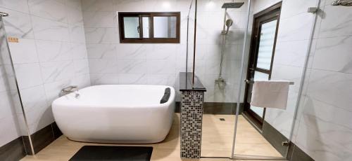 Chaozhou Casa | 隱 Villa 旅宿