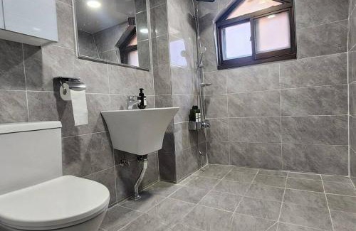 Yeonnam-dong Apartamento | 매일, Hongdae Art house